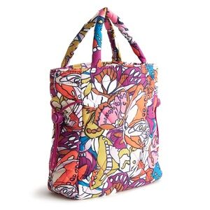 Win Me! Win Me! Vera Bradley Flutter Mini Original Tote NWT